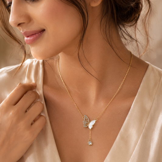 Twin Wing Pendant Chain