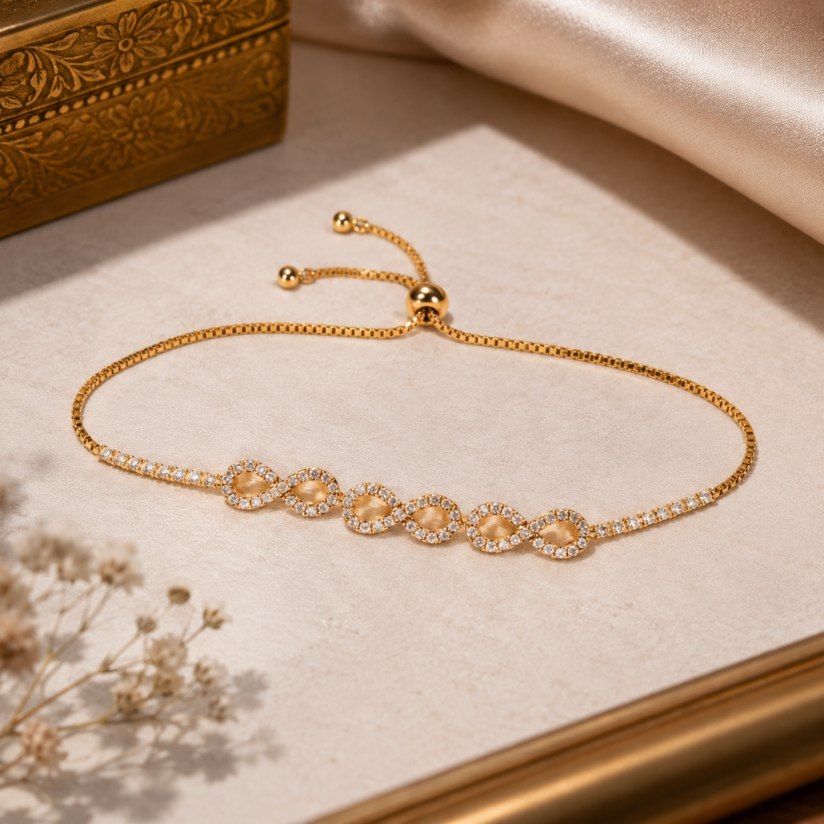 Aurelia Everlink Bracelet
