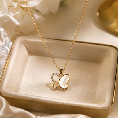 Pearl wing Pendant Chain