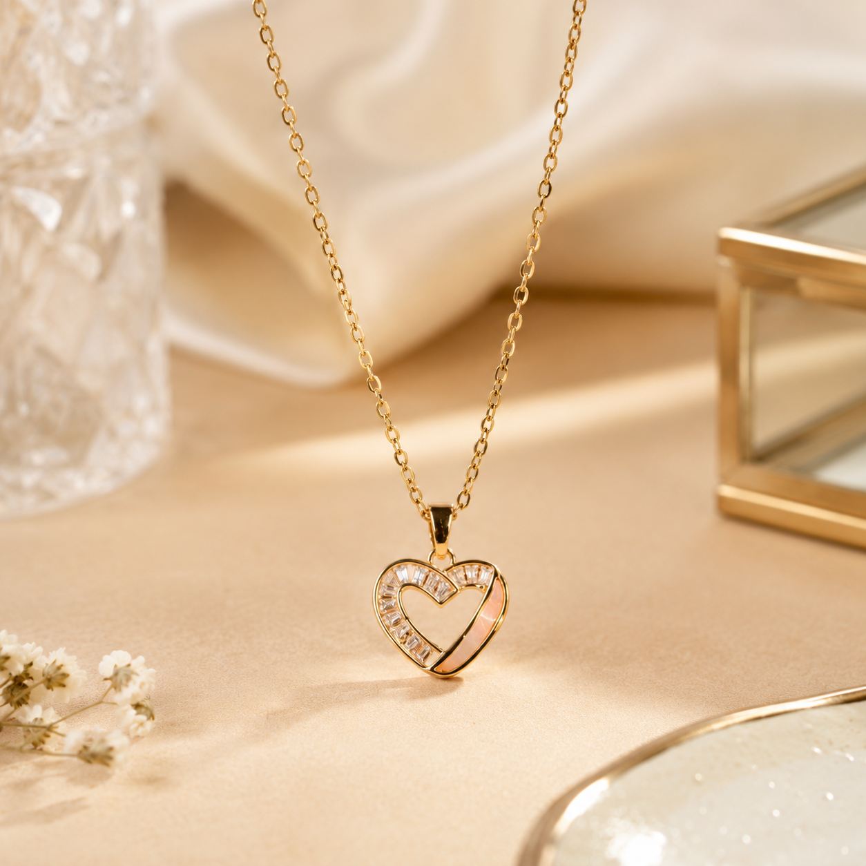 Elara Heart Pendant chain