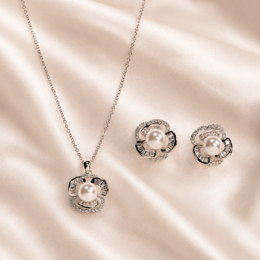 Pearl Bloom Set